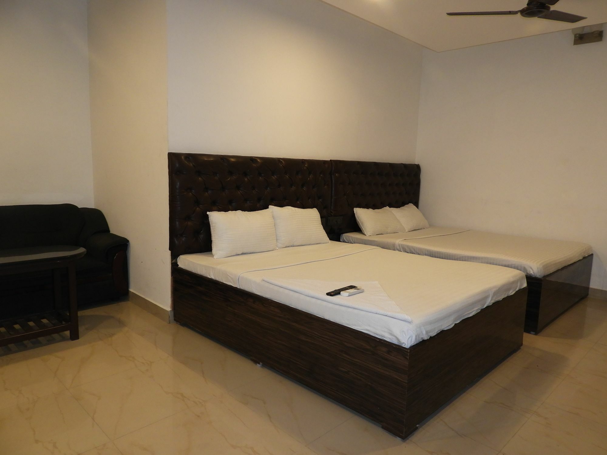 Hotel Lions India Chennai Esterno foto